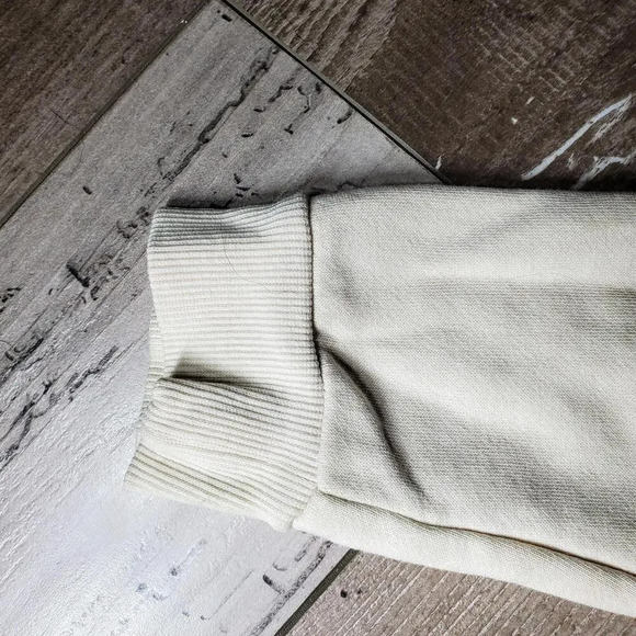 H&M Star Wars The Mandalorian Boys 6X/7 Cream Metallic Blue Pullover Hoodie - Picture 14 of 15